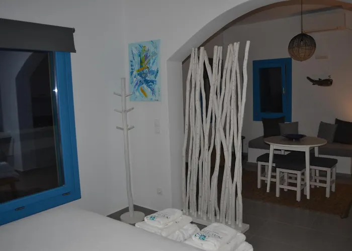 Nautilus Apartments